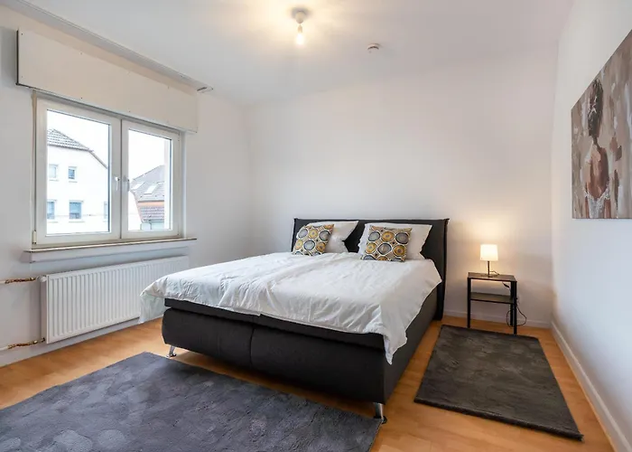 Ferienwohnungen * Bielefeld